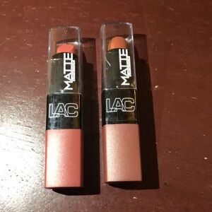 Lipstick, set of two, L.A. Colors includes In love a tender